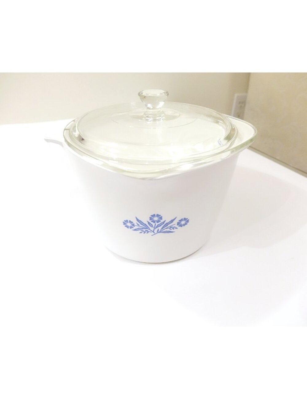 Vintage Large 8 cup Corningware Cornflower Saucemaker